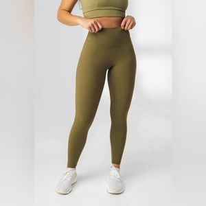 Vitality Cloud Pant *Willow